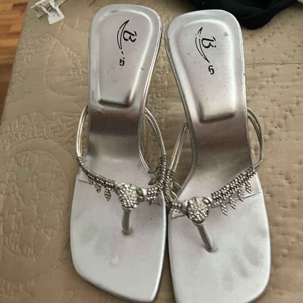 Elegant Silver Women's Sandals